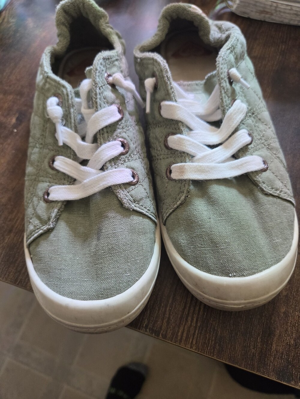 Womans Casual Canvas Roxy Sneakers in Sage Green